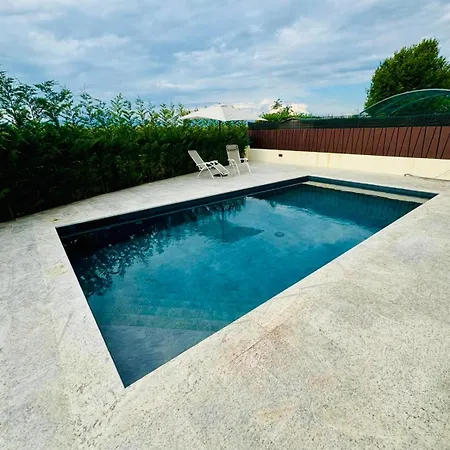 Ilario * لاتيزي